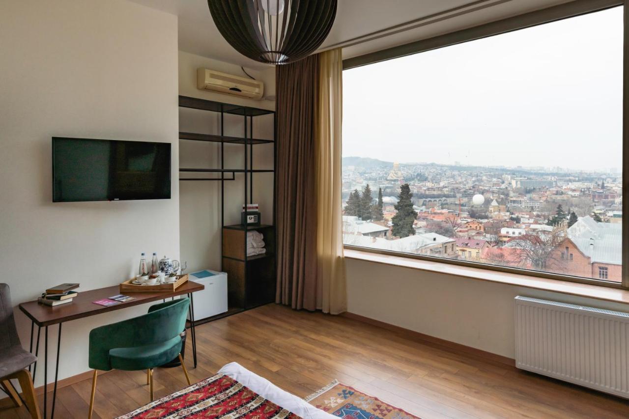 Hotel Flower Tiflis Dış mekan fotoğraf